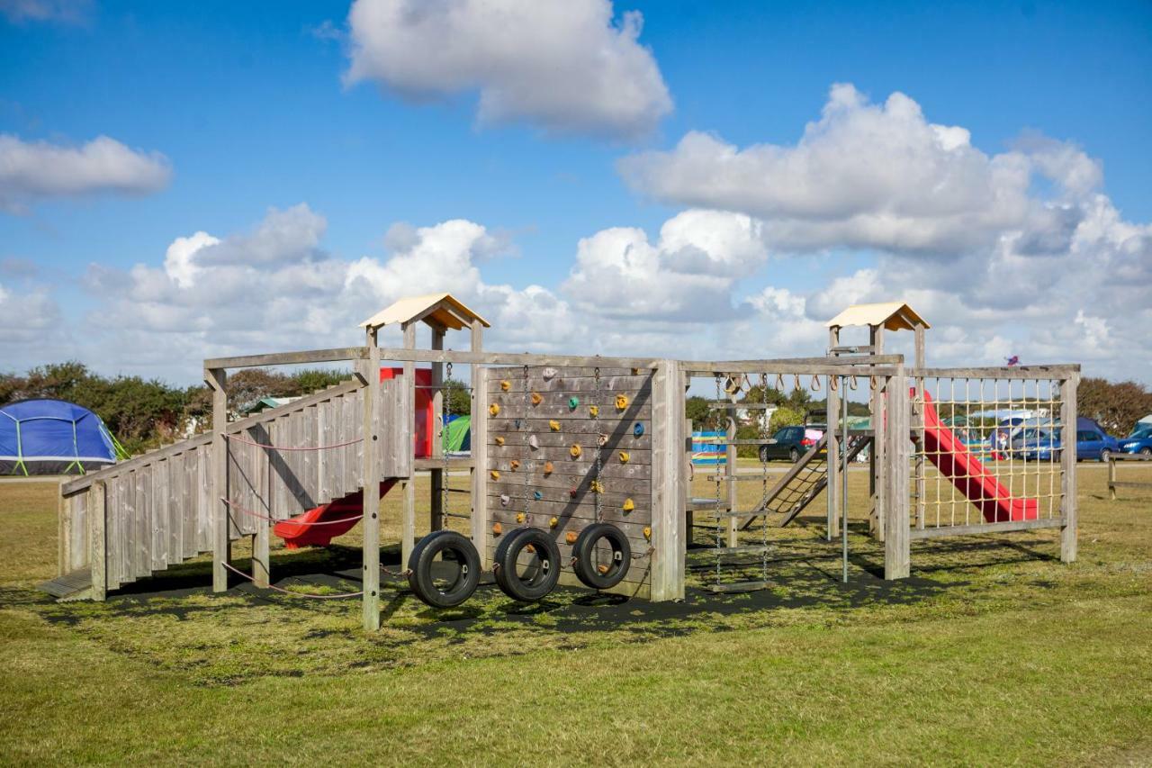 Newperran Holiday park 3*